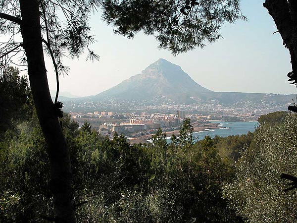 Javea Montgo