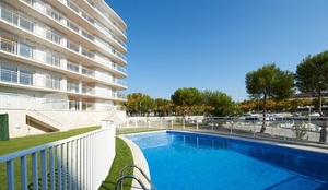 2 bedroom Apartment in Platja d'Aro - &euro;280,000