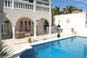4 bedroom Villa in Empuriabrava - &euro;370,000