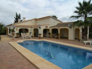 3 bedroom Villa in Alfaz del Pi - &euro;495,000
