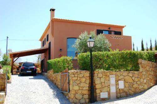 4 bedroom Villa for sale in Algoz