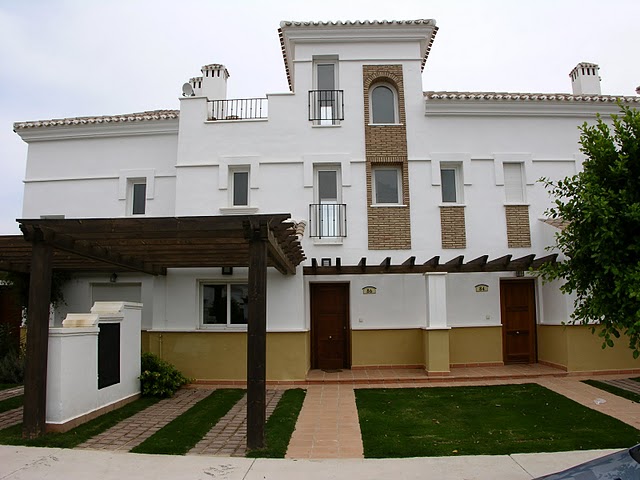 2 Bedroom Townhouse in La Torre