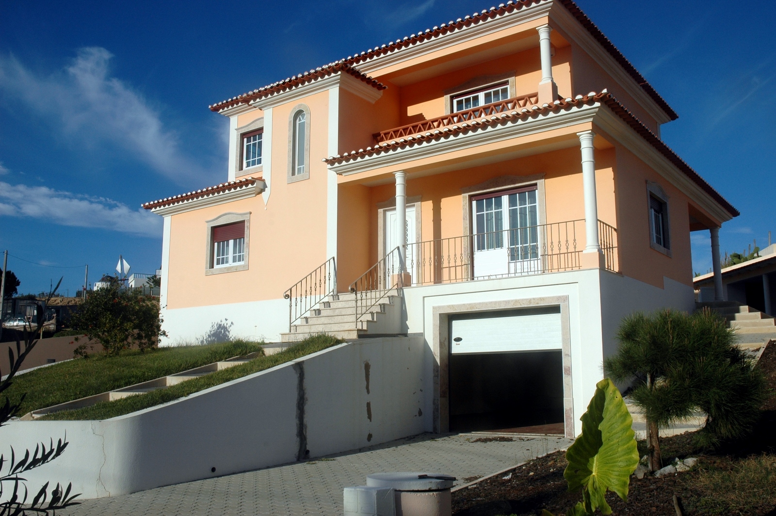 4 bedroom Villa for sale in Porto Dinheiro
