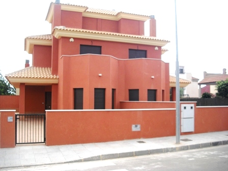3 bedroom Townhouse for sale in Carmoli
