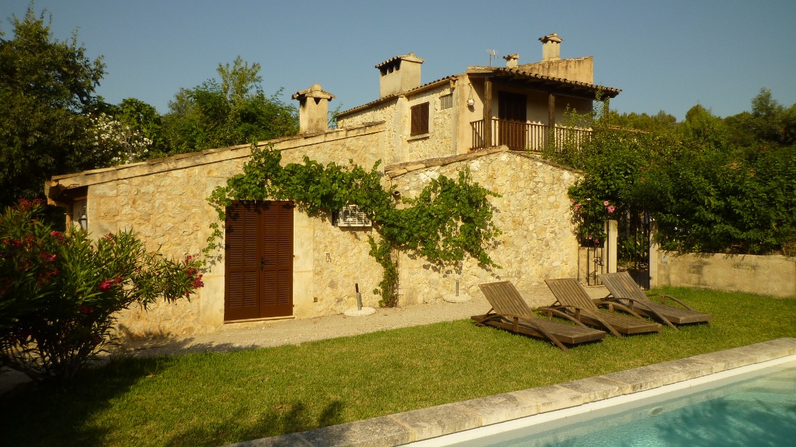 4 bedroom Finca for sale in Pollenca