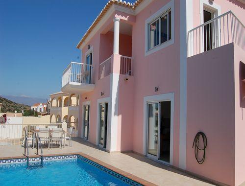 2 bedroom Villa for sale in Burgau