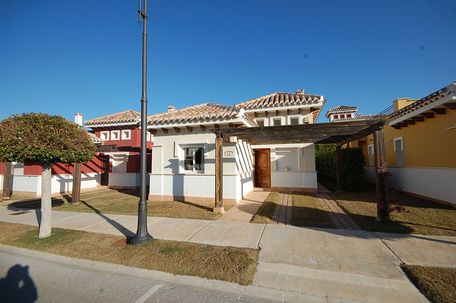 2 bedroom Villa for sale in Mar Menor