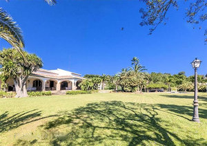 Tosalet Javea 5 Bedroom Property for Sale