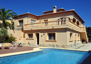 Javea property for sale close to the golf club