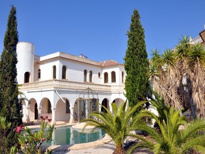 8 bedroom Villa for sale in Moraira